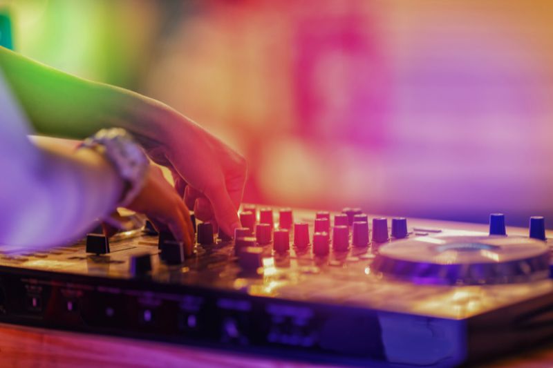 DJ at Vista